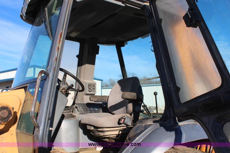 image for item H7813 1998 Case 580 Super L backhoe