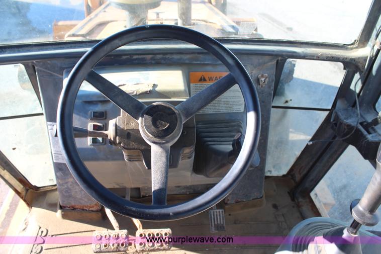 image for item H7813 1998 Case 580 Super L backhoe