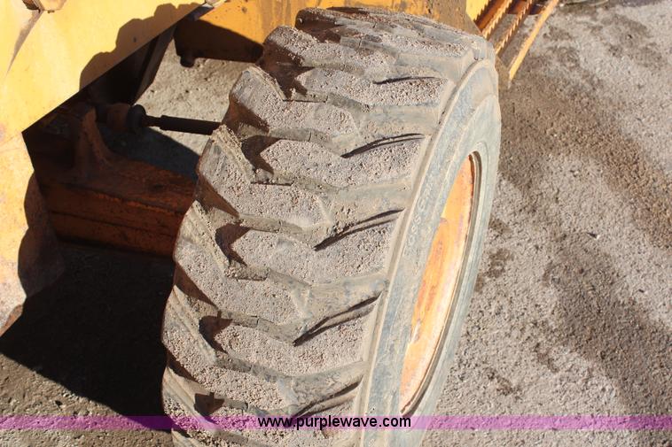 image for item H7813 1998 Case 580 Super L backhoe