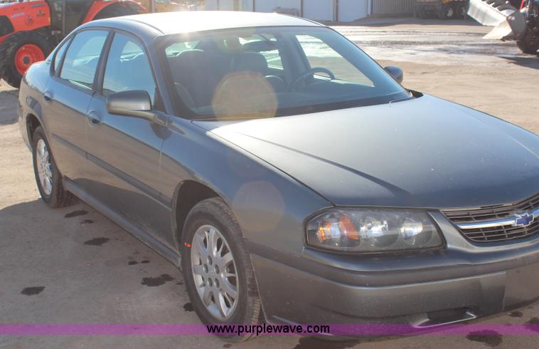 image for item H7818 2004 Chevrolet Impala