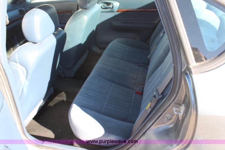 image for item H7818 2004 Chevrolet Impala