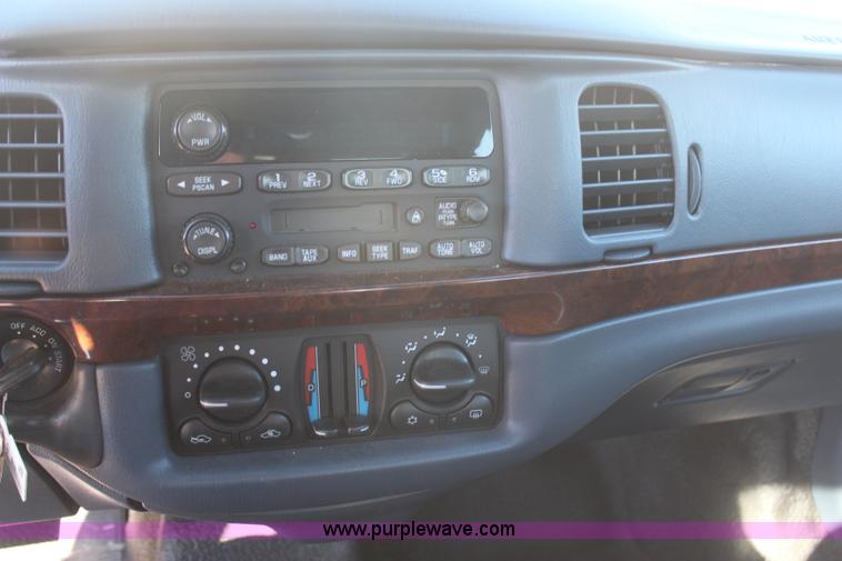 image for item H7818 2004 Chevrolet Impala