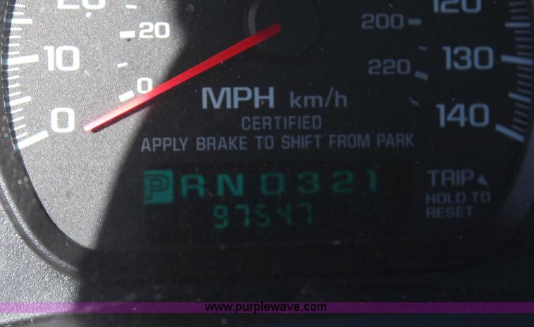 image for item H7818 2004 Chevrolet Impala