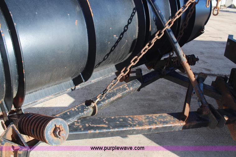 image for item H7822 2003 International 7400 dump truck