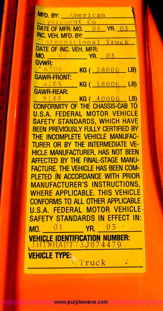 image for item H7822 2003 International 7400 dump truck