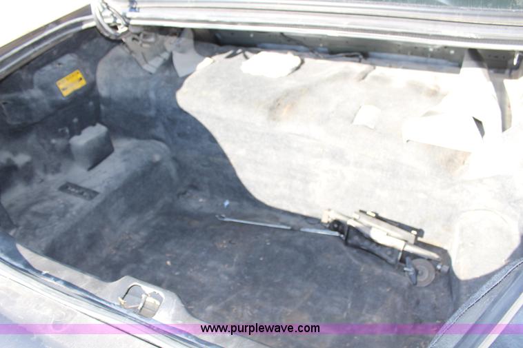 image for item H7832 2011 Ford Crown Victoria Police Interceptor