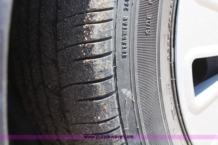 image for item H7832 2011 Ford Crown Victoria Police Interceptor