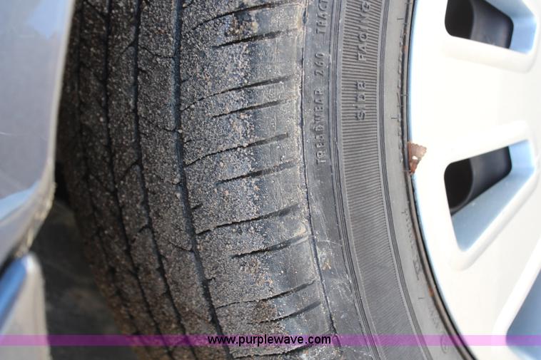 image for item H7832 2011 Ford Crown Victoria Police Interceptor