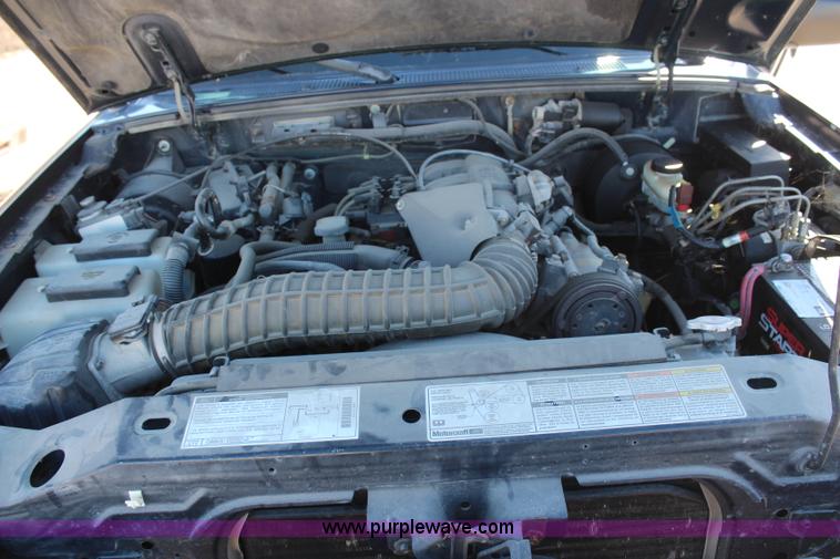 image for item H7833 2000 Ford Ranger SuperCab pickup truck