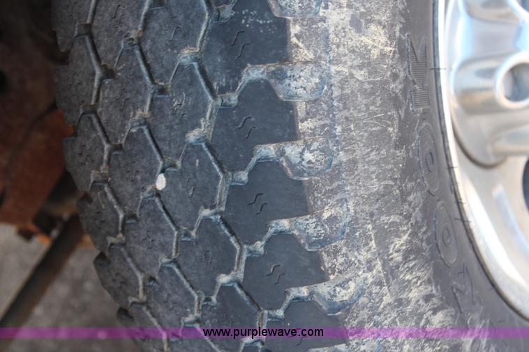 image for item H7833 2000 Ford Ranger SuperCab pickup truck