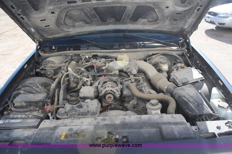 image for item H7834 2010 Ford Crown Victoria Police Interceptor