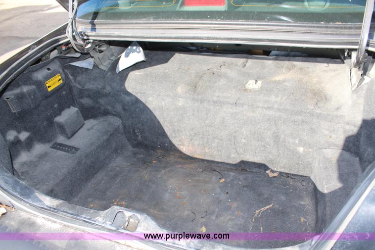 image for item H7834 2010 Ford Crown Victoria Police Interceptor