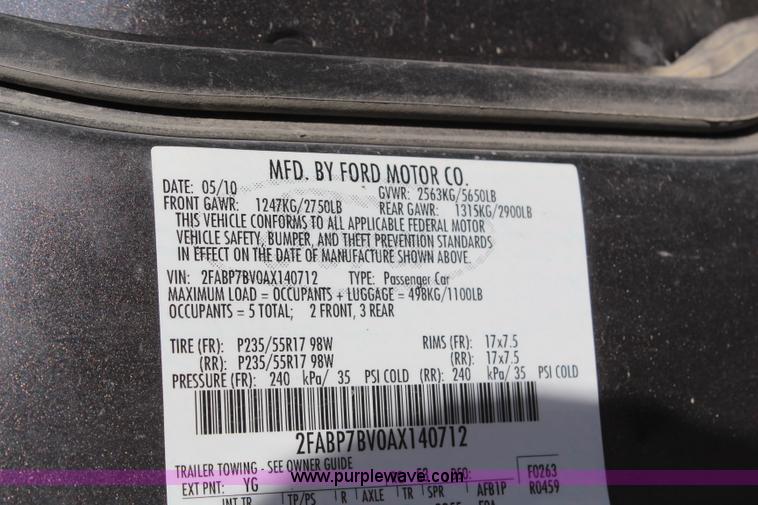 image for item H7834 2010 Ford Crown Victoria Police Interceptor