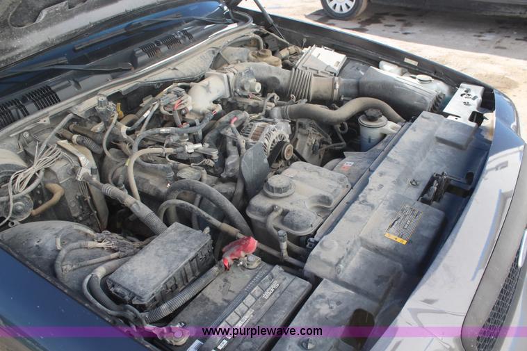 image for item H7835 2010 Ford Crown Victoria Police Interceptor