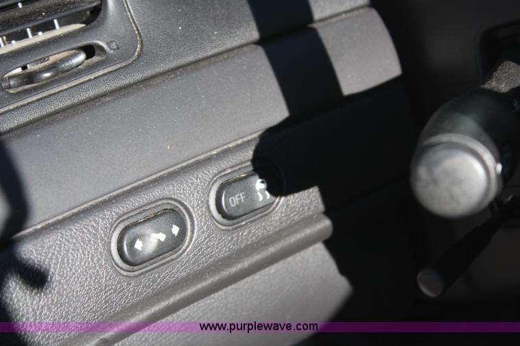 image for item H7837 2001 Ford Crown Victoria Police Interceptor