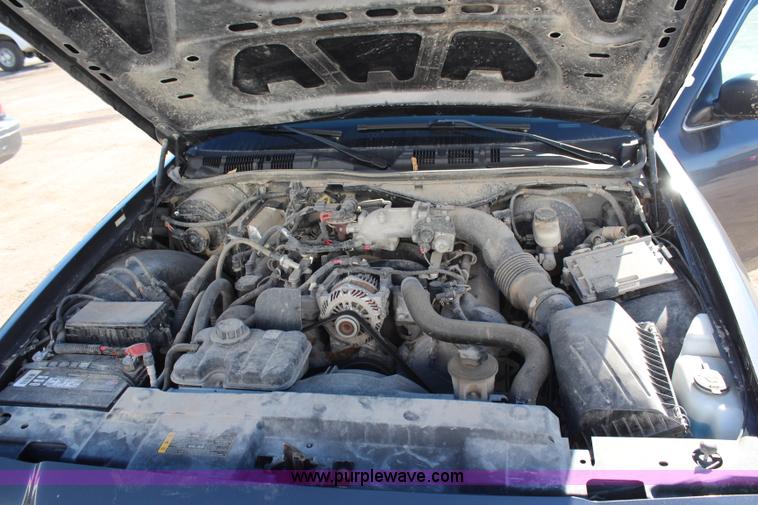 image for item H7844 2010 Ford Crown Victoria Police Interceptor