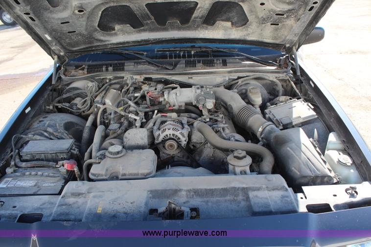 image for item H7865 2007 Ford Crown Victoria Police Interceptor