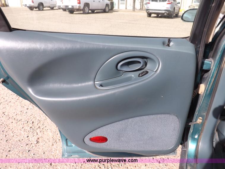 image for item I9194 1997 Ford Taurus GL