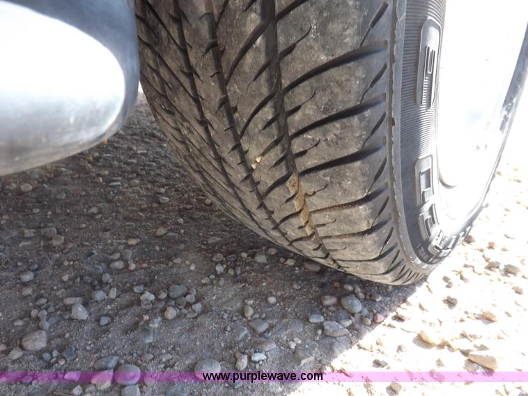 image for item I9194 1997 Ford Taurus GL