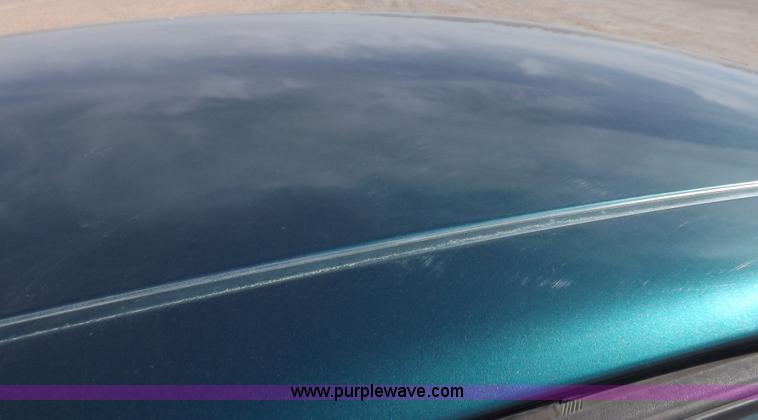 image for item I9194 1997 Ford Taurus GL