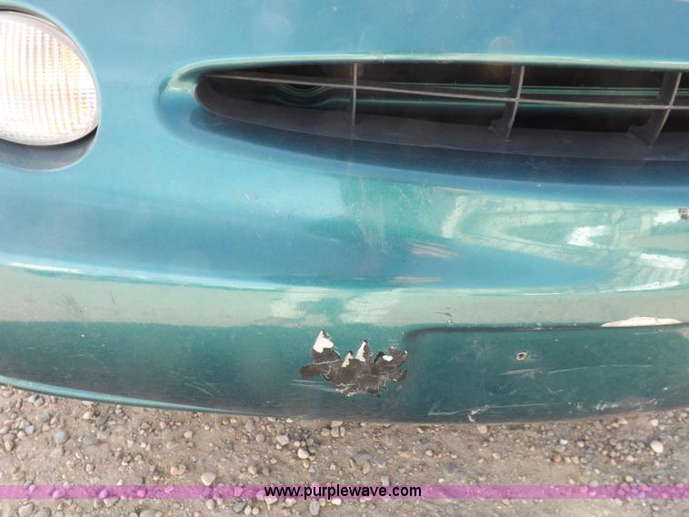 image for item I9194 1997 Ford Taurus GL