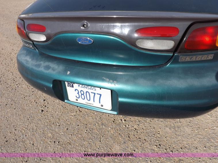 image for item I9194 1997 Ford Taurus GL