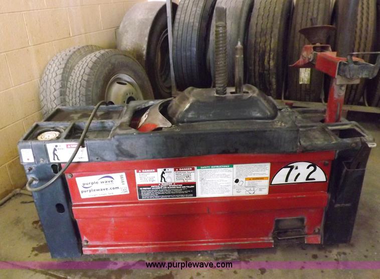 image for item I9195 Coats 4050A tire machine