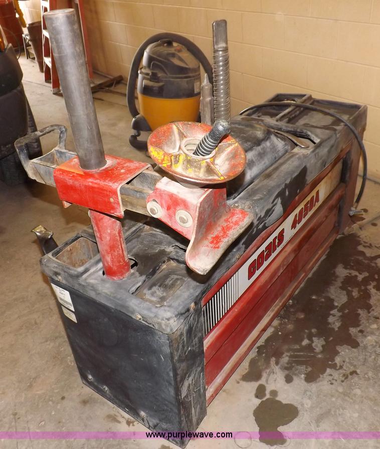 image for item I9195 Coats 4050A tire machine