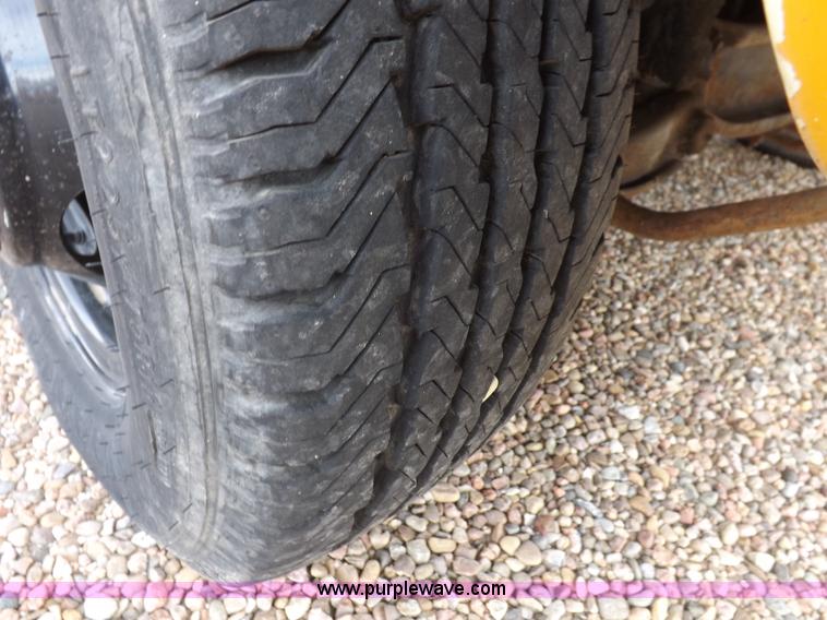 image for item I9196 1990 Chevrolet G30 transit vehicle