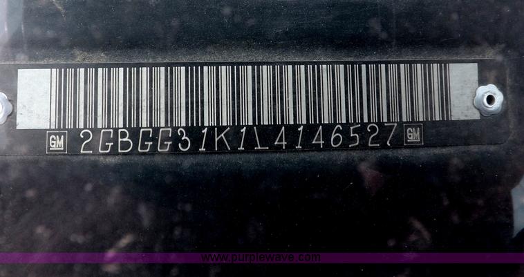 image for item I9196 1990 Chevrolet G30 transit vehicle