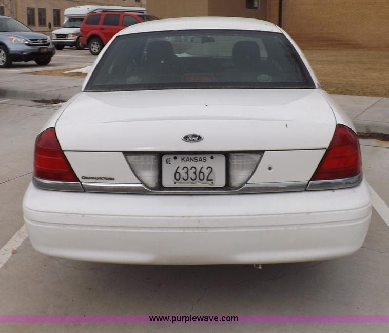 image for item I9204 2006 Ford Crown Victoria Police Interceptor