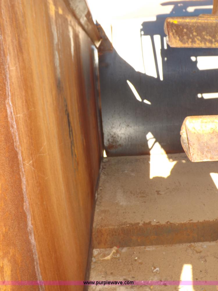 image for item I9211 1971 John Deere 860 elevating scraper