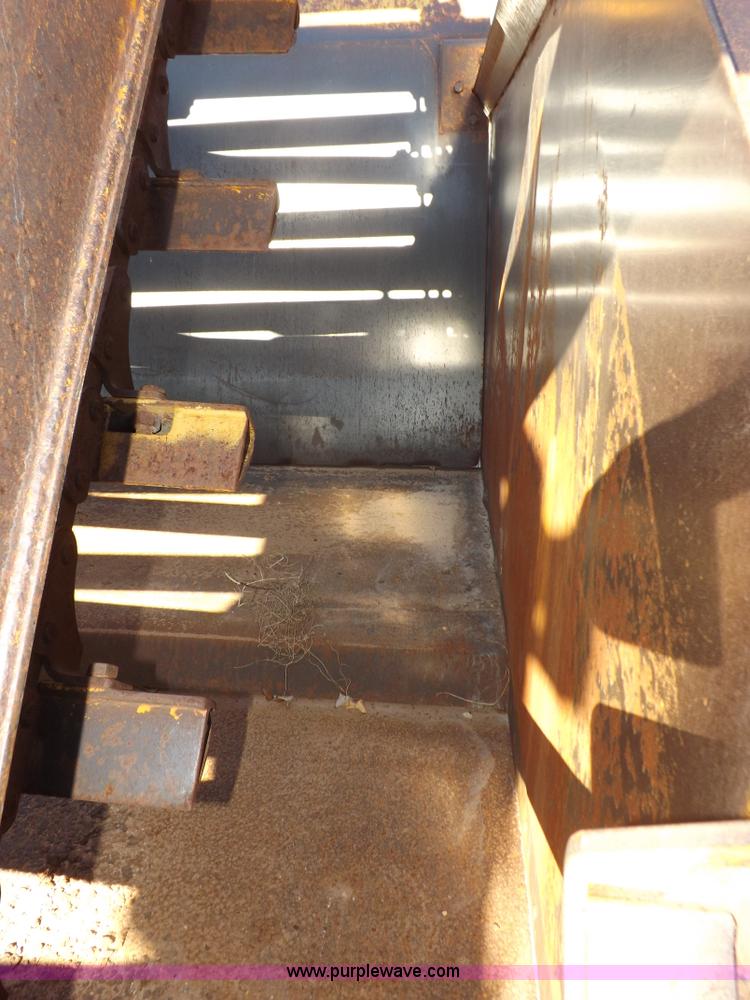 image for item I9211 1971 John Deere 860 elevating scraper