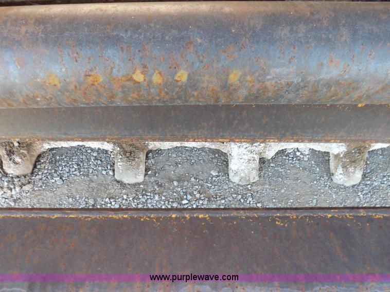 image for item I9211 1971 John Deere 860 elevating scraper