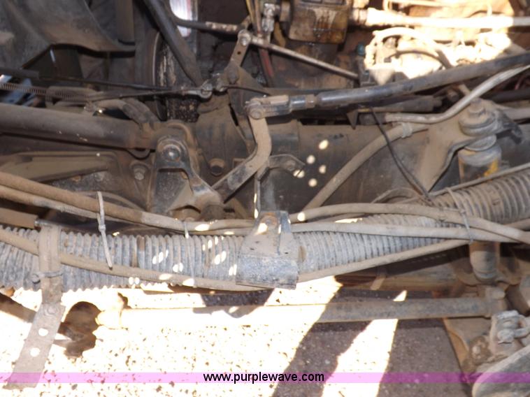 image for item I9217 1992 Volvo WX64 trash truck