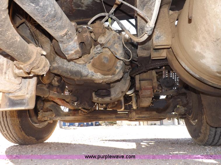 image for item I9217 1992 Volvo WX64 trash truck