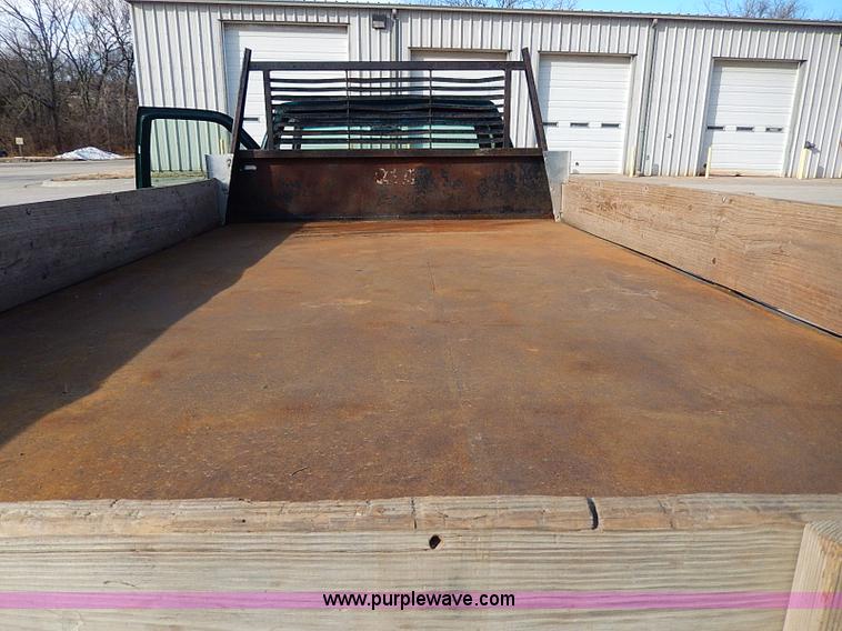 image for item I9438 1994 Chevrolet 3500 dump bed truck