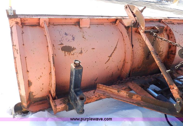 image for item I9468 1995 Ford F800 dump truck