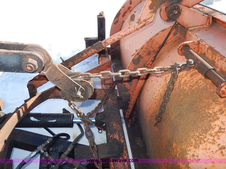 image for item I9468 1995 Ford F800 dump truck