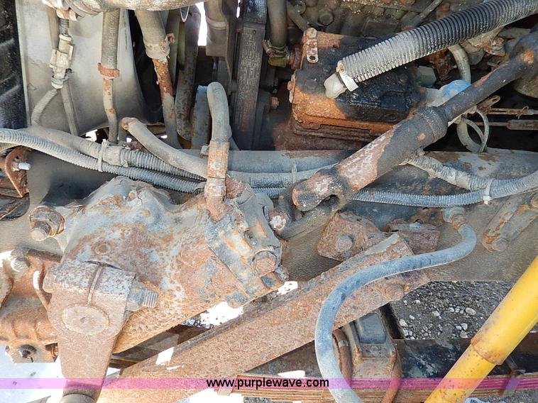 image for item I9468 1995 Ford F800 dump truck