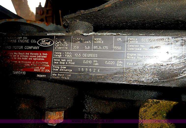 image for item I9468 1995 Ford F800 dump truck