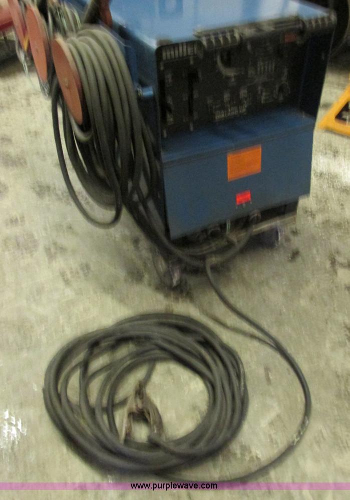image for item AN9132 Miller Dialarch constant current tig/arc welder