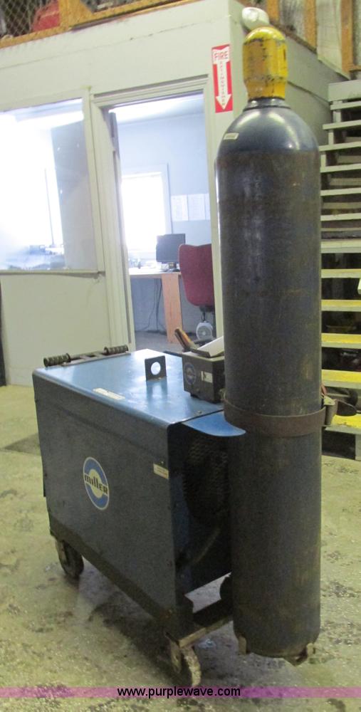 image for item AN9132 Miller Dialarch constant current tig/arc welder