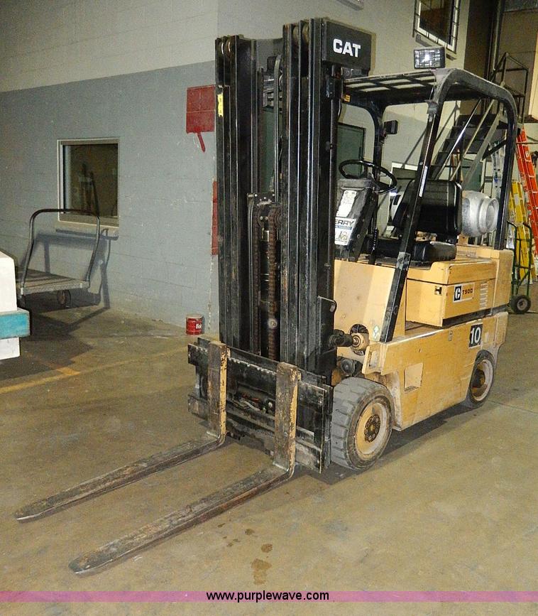 image for item AP9750 Caterpillar T50D forklift
