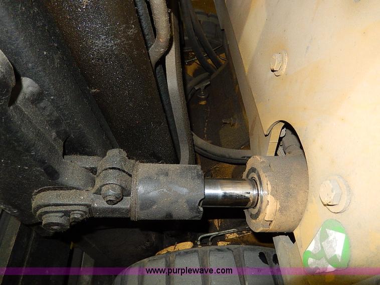 image for item AP9750 Caterpillar T50D forklift