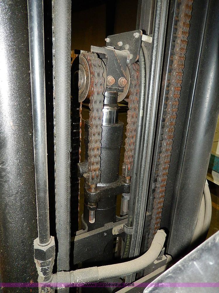 image for item AP9750 Caterpillar T50D forklift