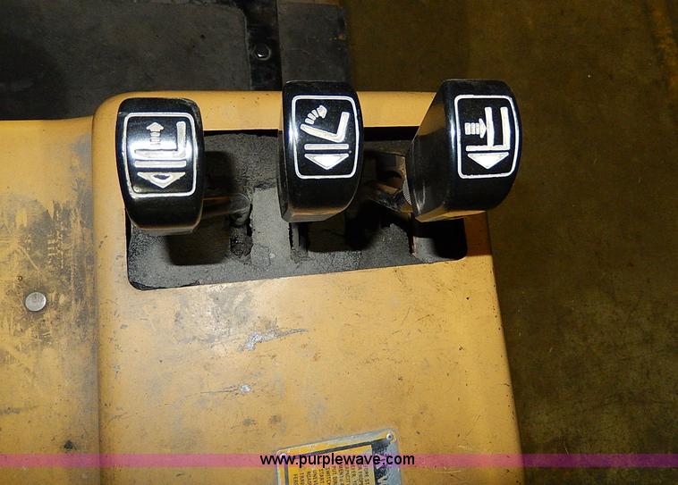 image for item AP9750 Caterpillar T50D forklift