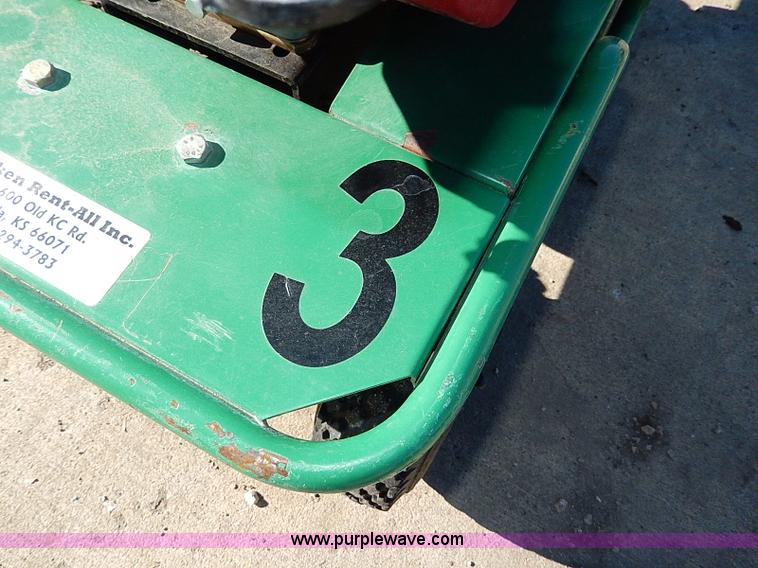 image for item AU9796 Billy Goat SC121H sod cutting machine