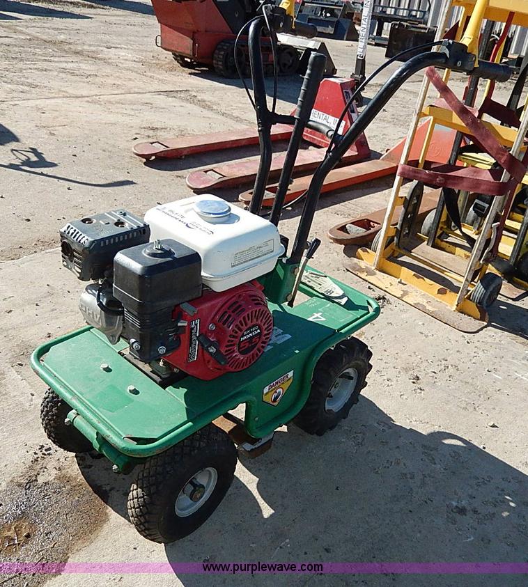 image for item AU9798 Billy Goat SC121H 12" sod cutting machine