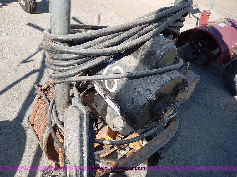 image for item AU9803 Sewer router